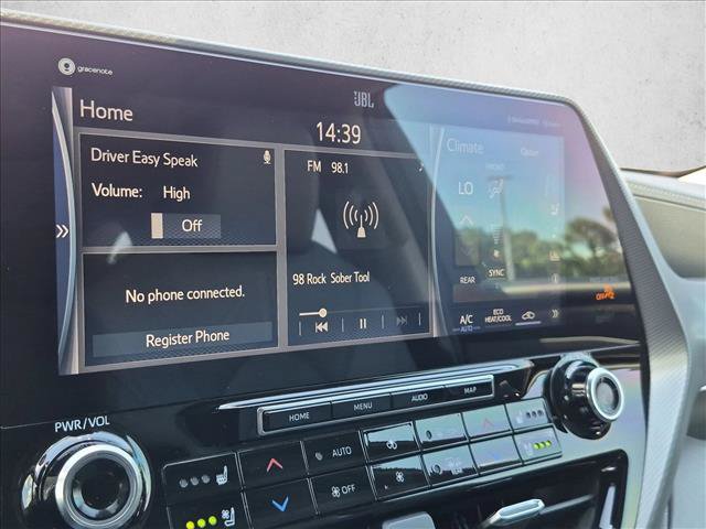 Used 2021 Toyota Highlander Platinum FWD image 14