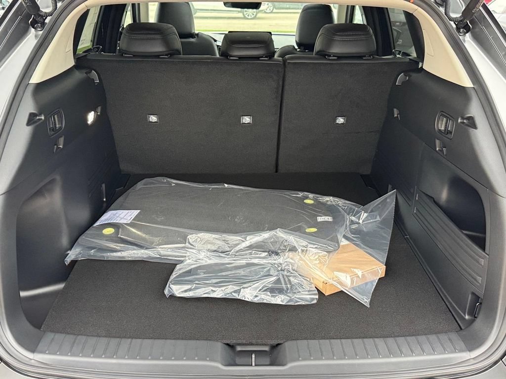 New 2026 MAZDA CX-50 AWD 2.5 Hybrid w/ Premium Pkg image 6