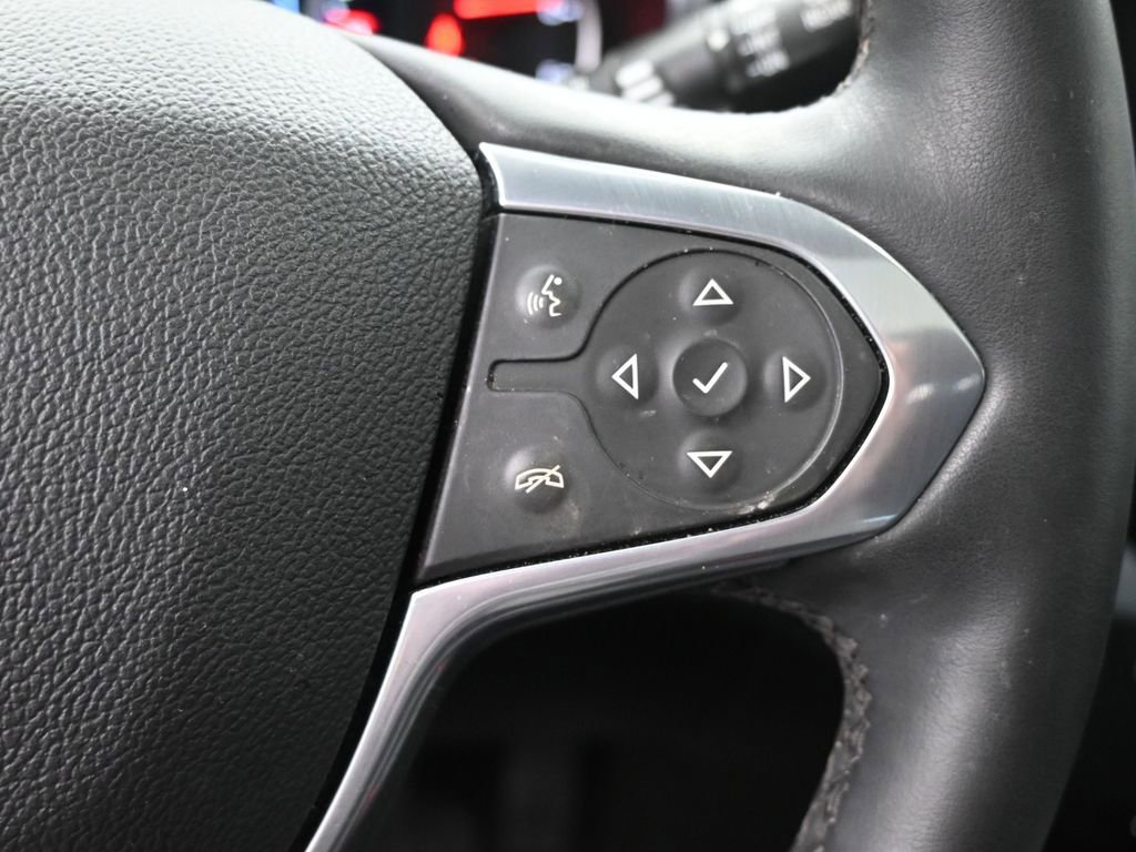 Certified 2023 Chevrolet Traverse Premier image 32