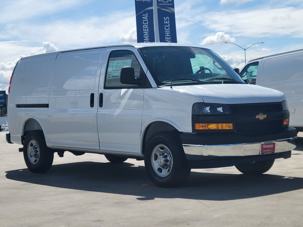 New 2026 Chevrolet Express 2500 w/ Communications Package RWD image 22