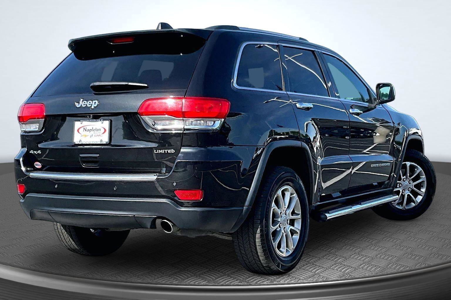 Used 2015 Jeep Grand Cherokee Limited AWD/4WD image 2
