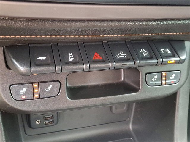 Used 2022 GMC Canyon AT4 w/ Trailering Package image 18