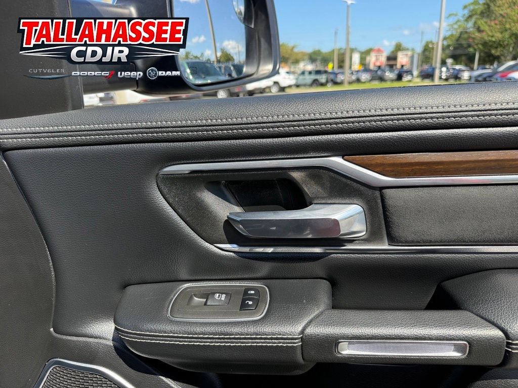 Used 2021 RAM 1500 Laramie AWD/4WD image 33