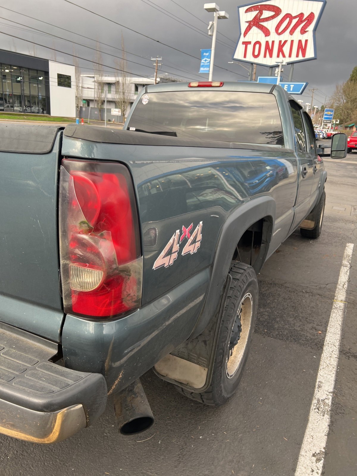 Used 2007 Chevrolet Silverado 3500 W/T image 12