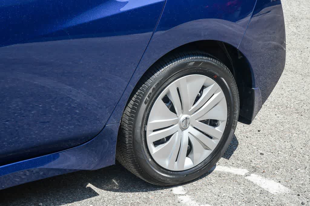 Used 2022 Nissan Leaf S FWD image 11