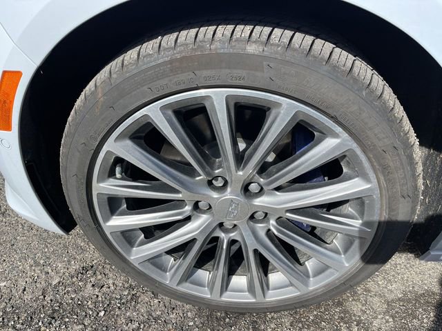 Used 2022 Cadillac CT5 Premium Luxury image 2