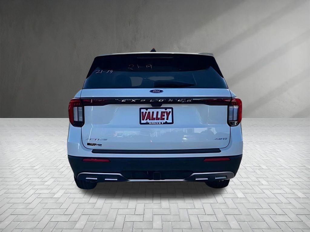 New 2026 Ford Explorer Active w/ Active Comfort Package image 6