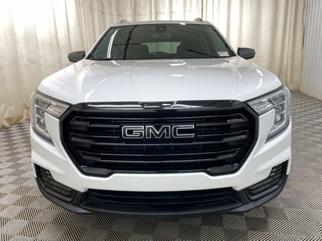 Certified 2022 GMC Terrain SLE w/ Driver Convenience Package FWD image 13