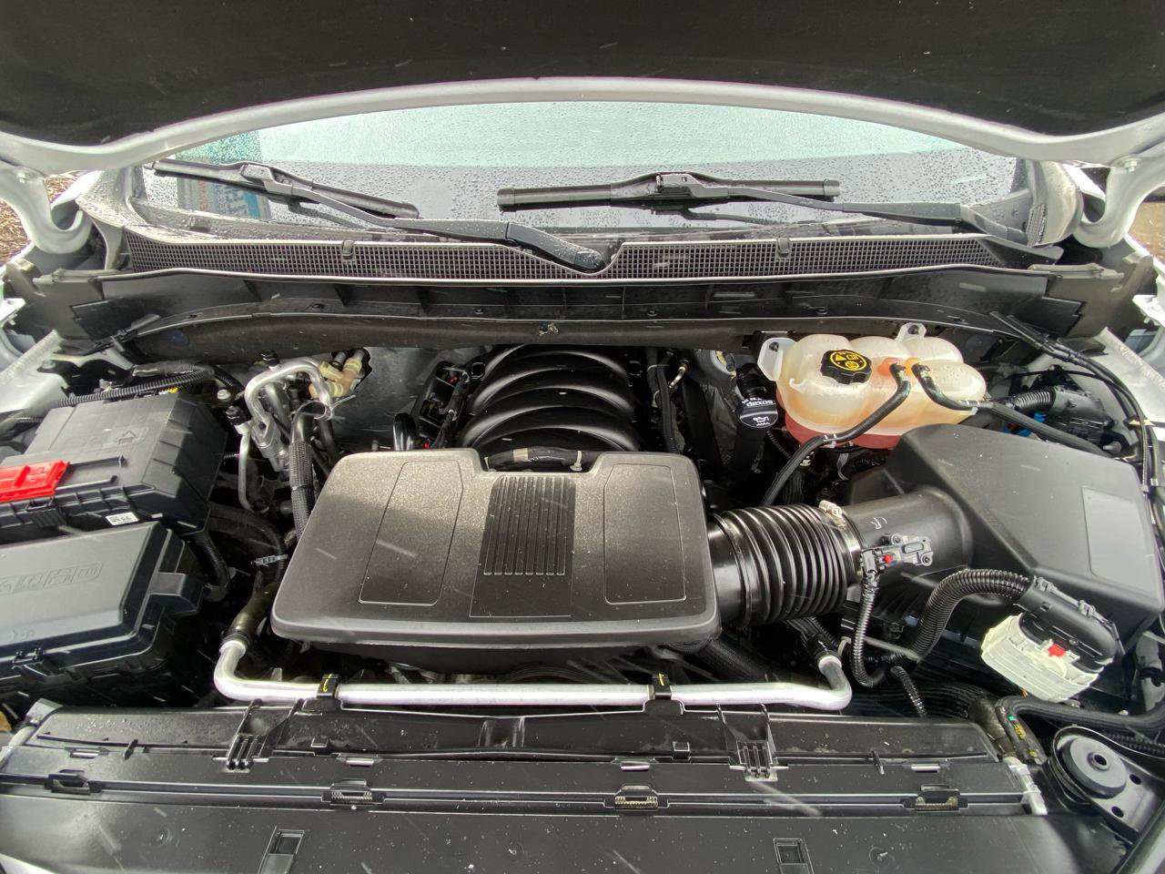 Used 2022 Chevrolet Suburban LT w/ Luxury Package image 39