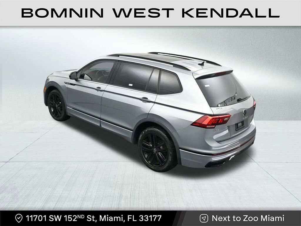 Used 2022 Volkswagen Tiguan SE R-Line image 15