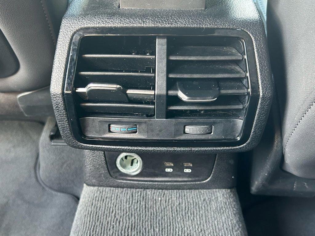 Used 2023 Audi Q3 2.0T Premium image 64