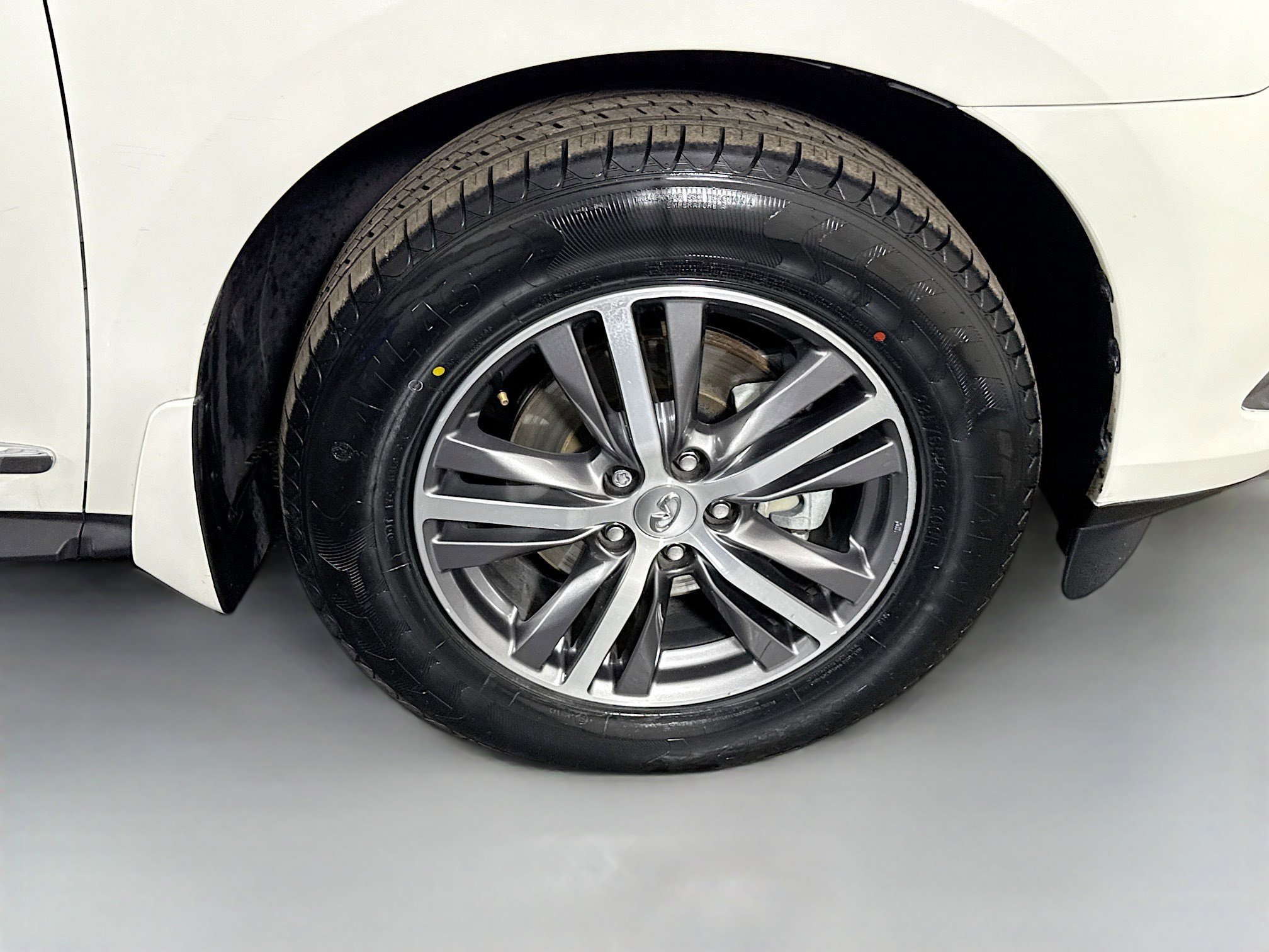 Used 2020 INFINITI QX60 Pure FWD image 32