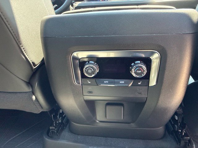 New 2026 Chevrolet Tahoe Premier w/ Sun And Tow Package AWD/4WD image 36