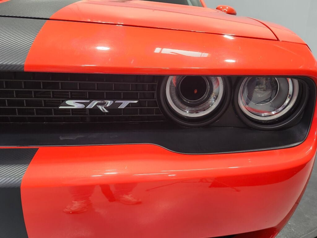 Used 2016 Dodge Challenger SRT Hellcat RWD image 22