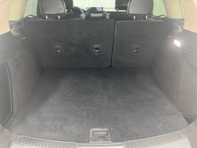 Certified 2023 Lincoln Corsair AWD w/ Equipment Group 101A image 9