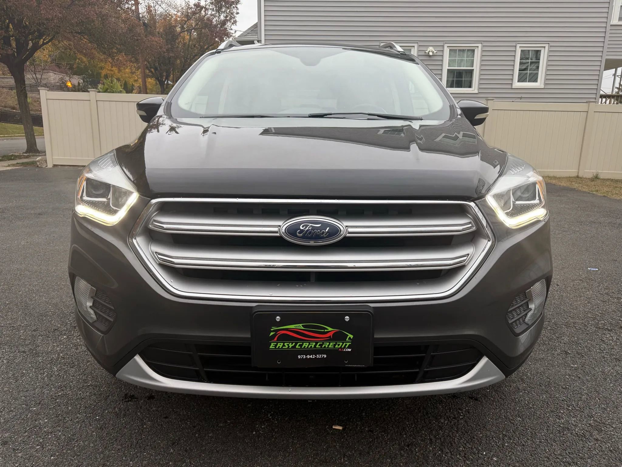 Used 2017 Ford Escape Titanium image 13