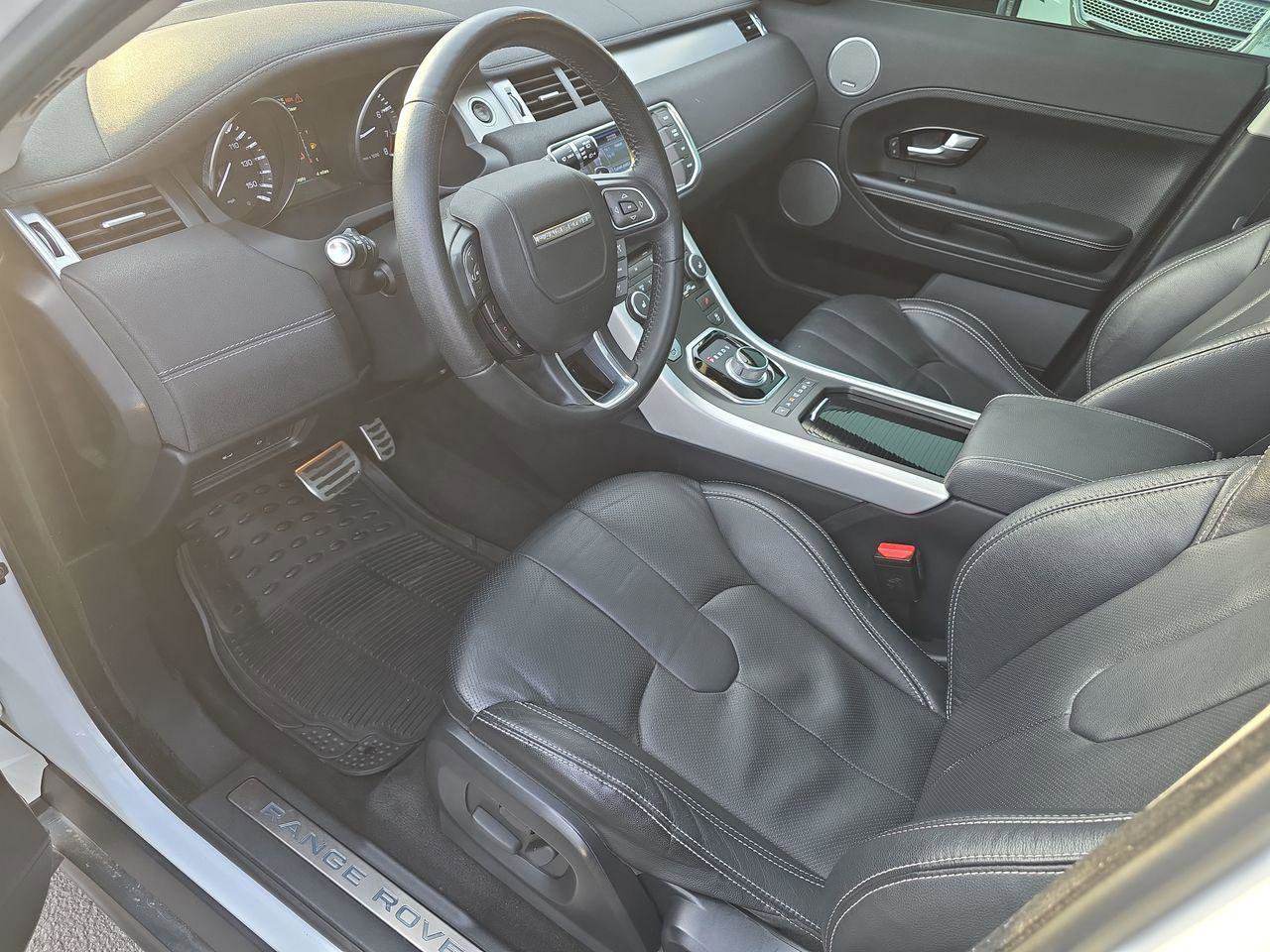 Used 2013 Land Rover Range Rover Evoque Dynamic AWD/4WD image 4