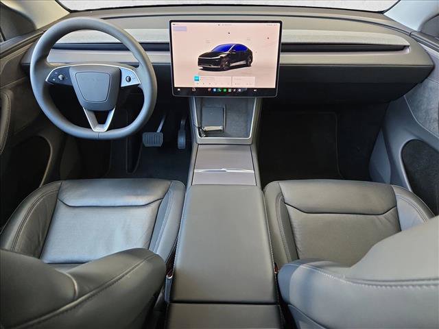 Used 2026 Tesla Model Y AWD image 18