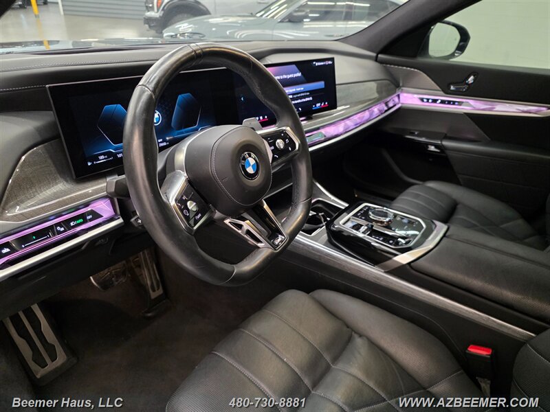 Used 2024 BMW 760i xDrive w/ Executive Package AWD/4WD image 18