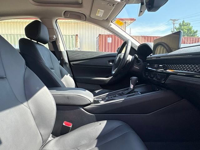 Used 2025 Honda Accord Touring image 13
