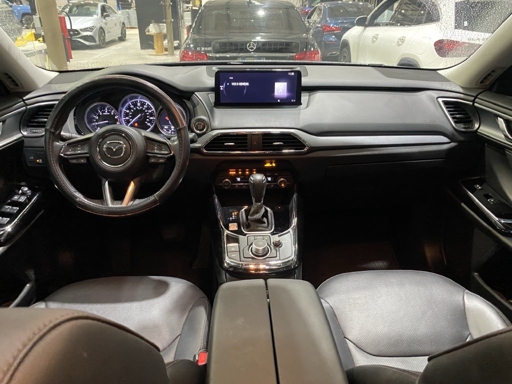 Used 2023 MAZDA CX-9 Touring Plus AWD/4WD image 2