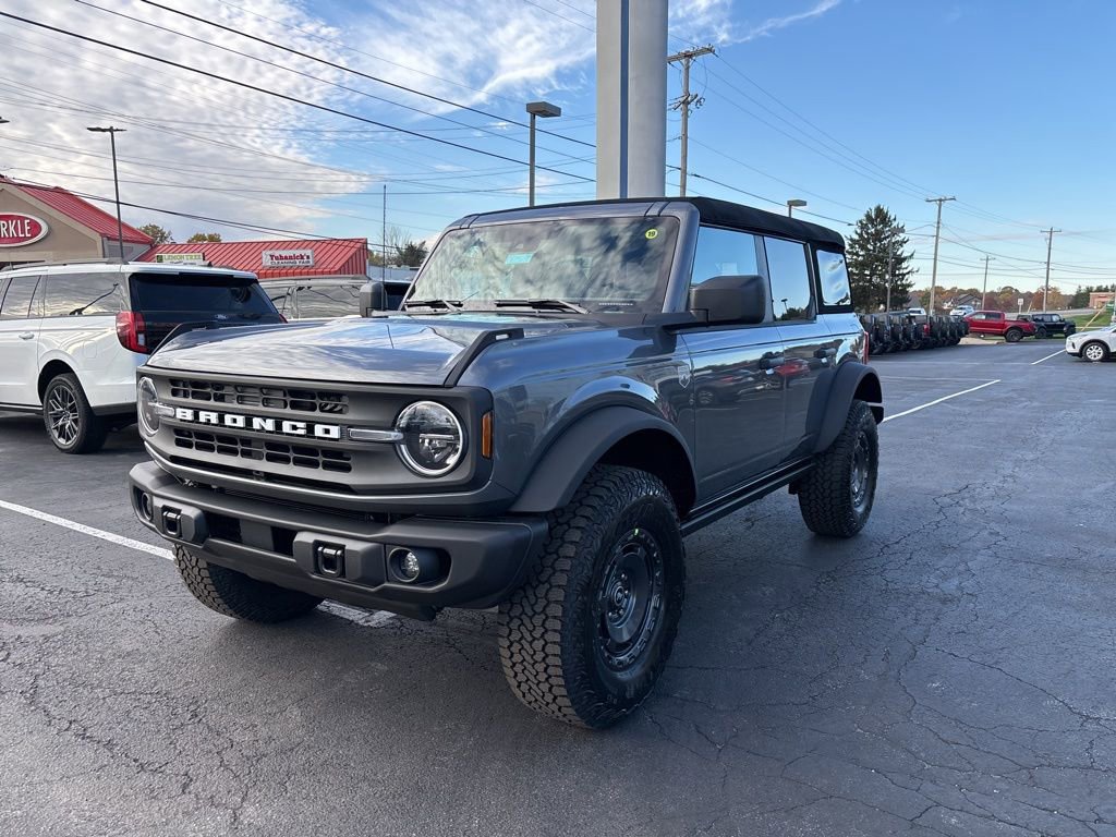 New 2025 Ford Bronco Big Bend w/ Black Diamond Package image 7
