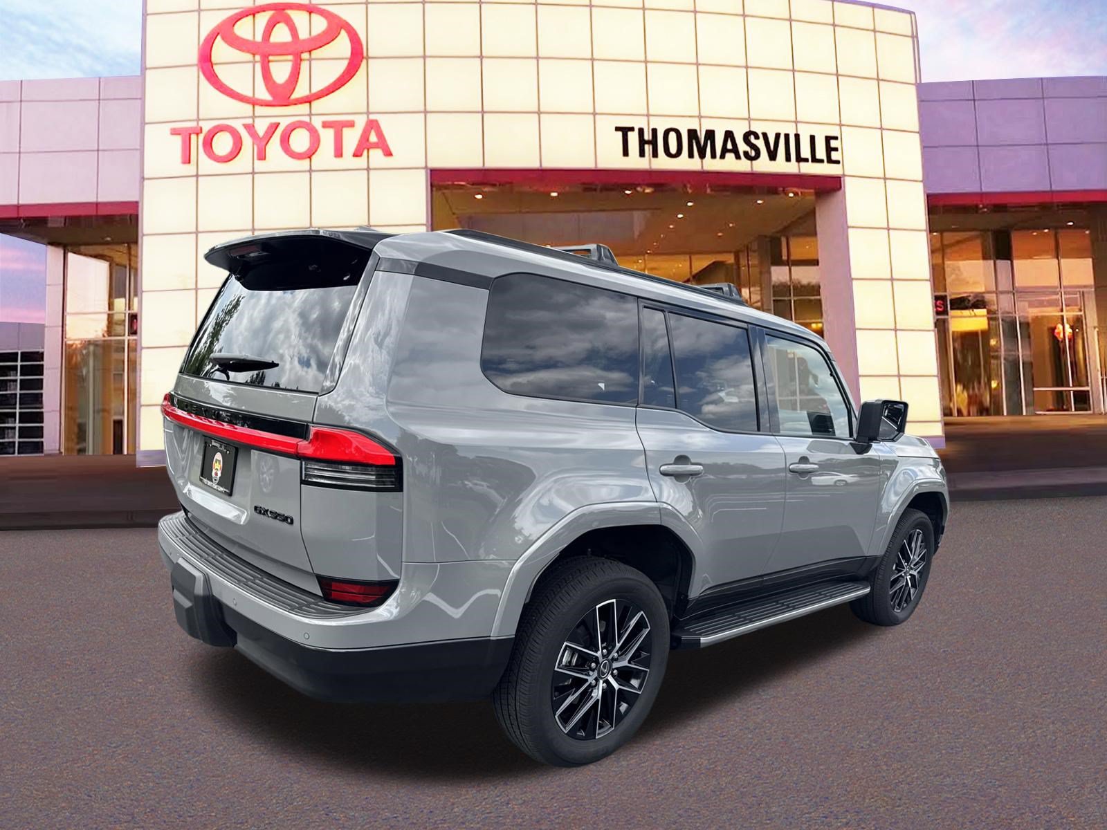 Used 2025 Lexus GX 550 w/ Accessory Package (2T) AWD/4WD image 5