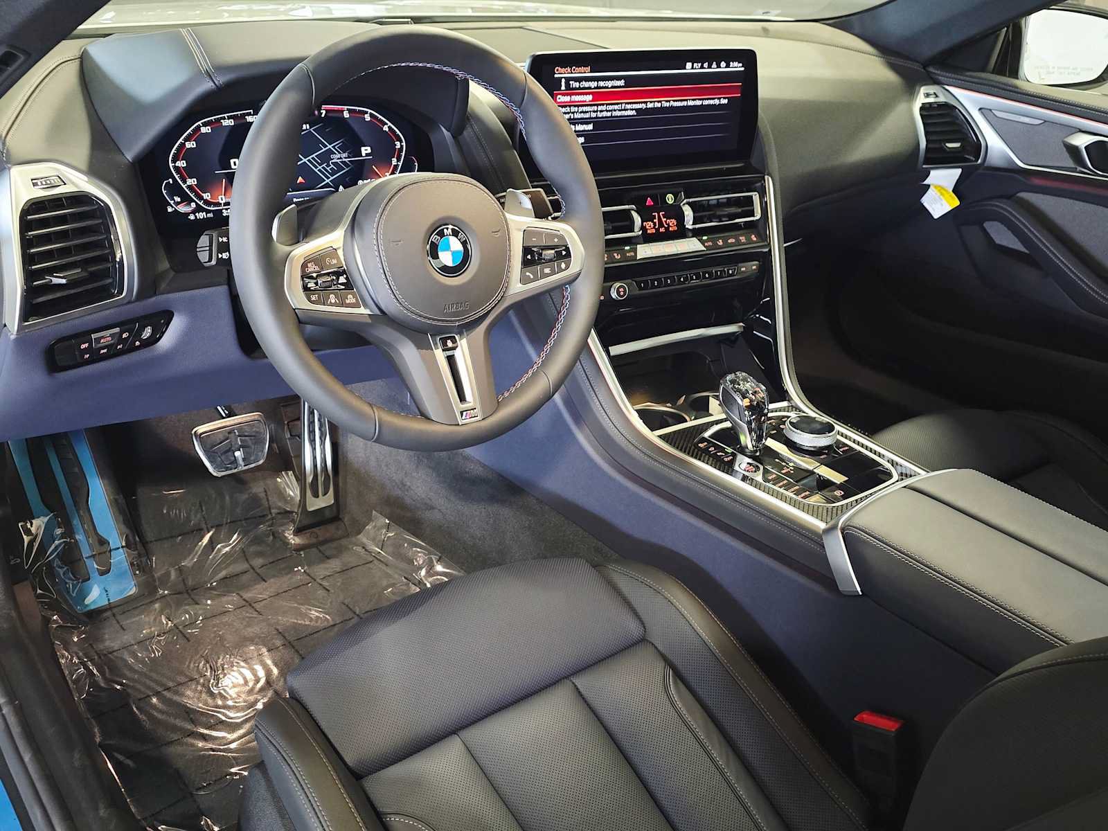 New 2026 BMW M850i xDrive Coupe AWD/4WD image 2