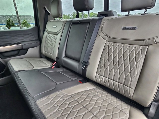 New 2025 Ford F350 Platinum w/ Platinum Plus Package image 19