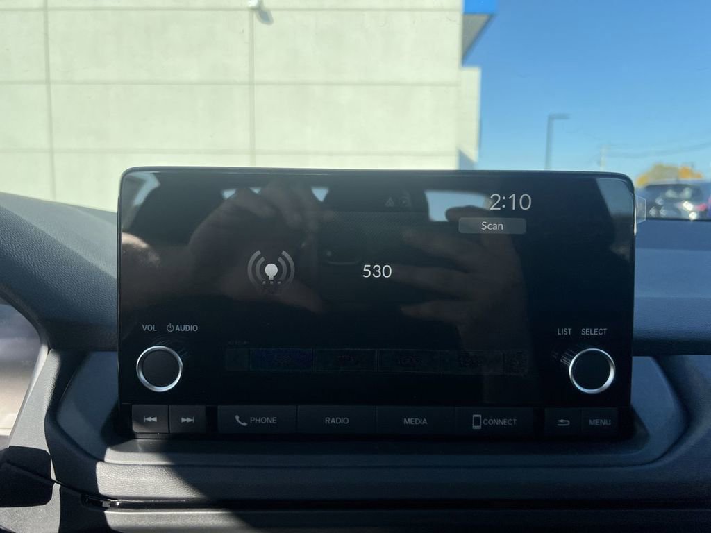 New 2025 Honda Accord LX image 17