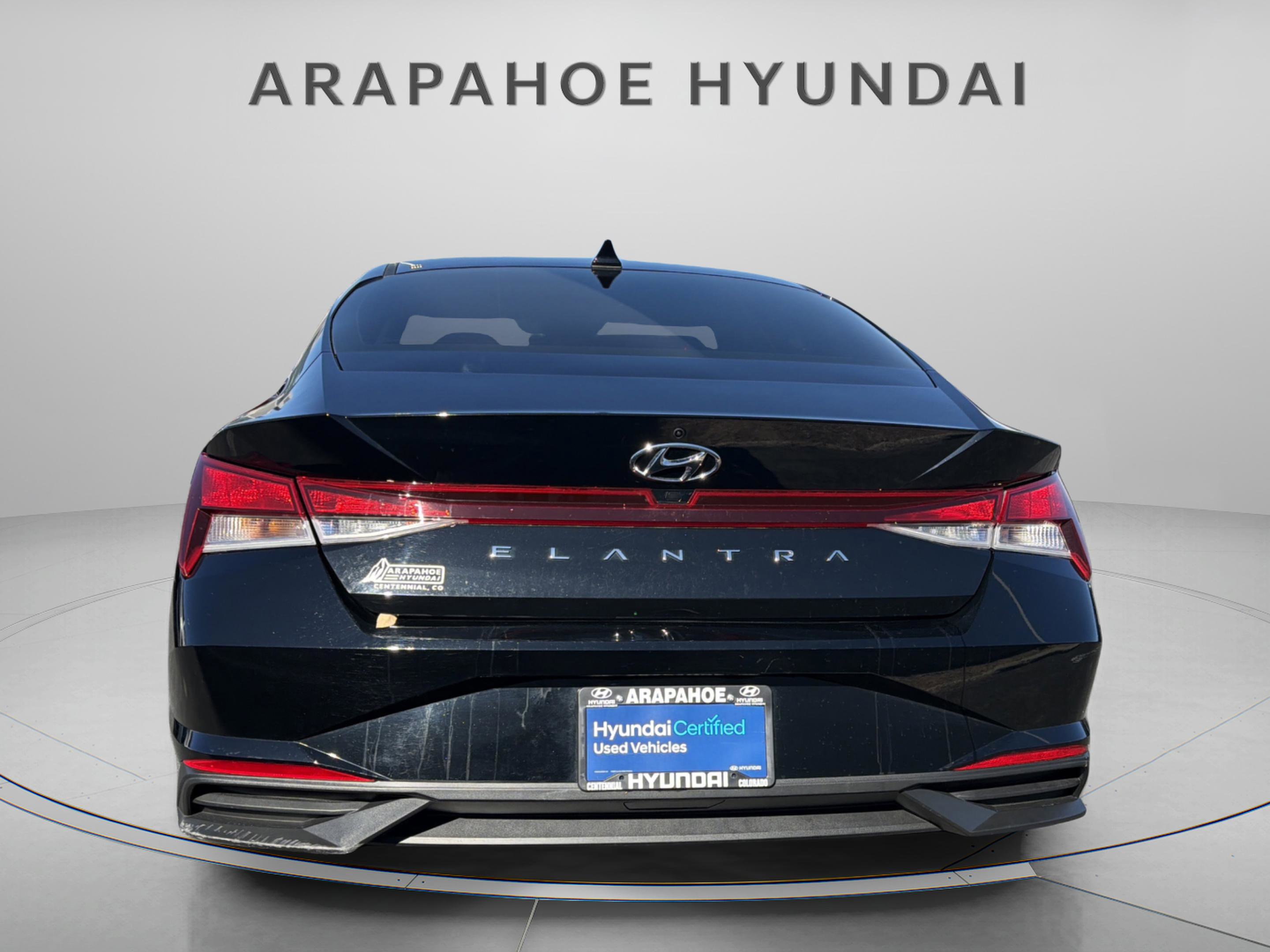 Used 2023 Hyundai Elantra SEL w/ Convenience Package image 4