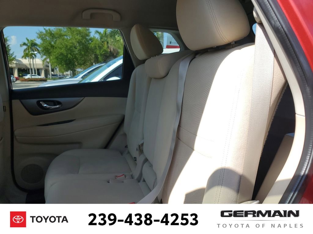 Used 2016 Nissan Rogue S w/ Appearance Package image 21