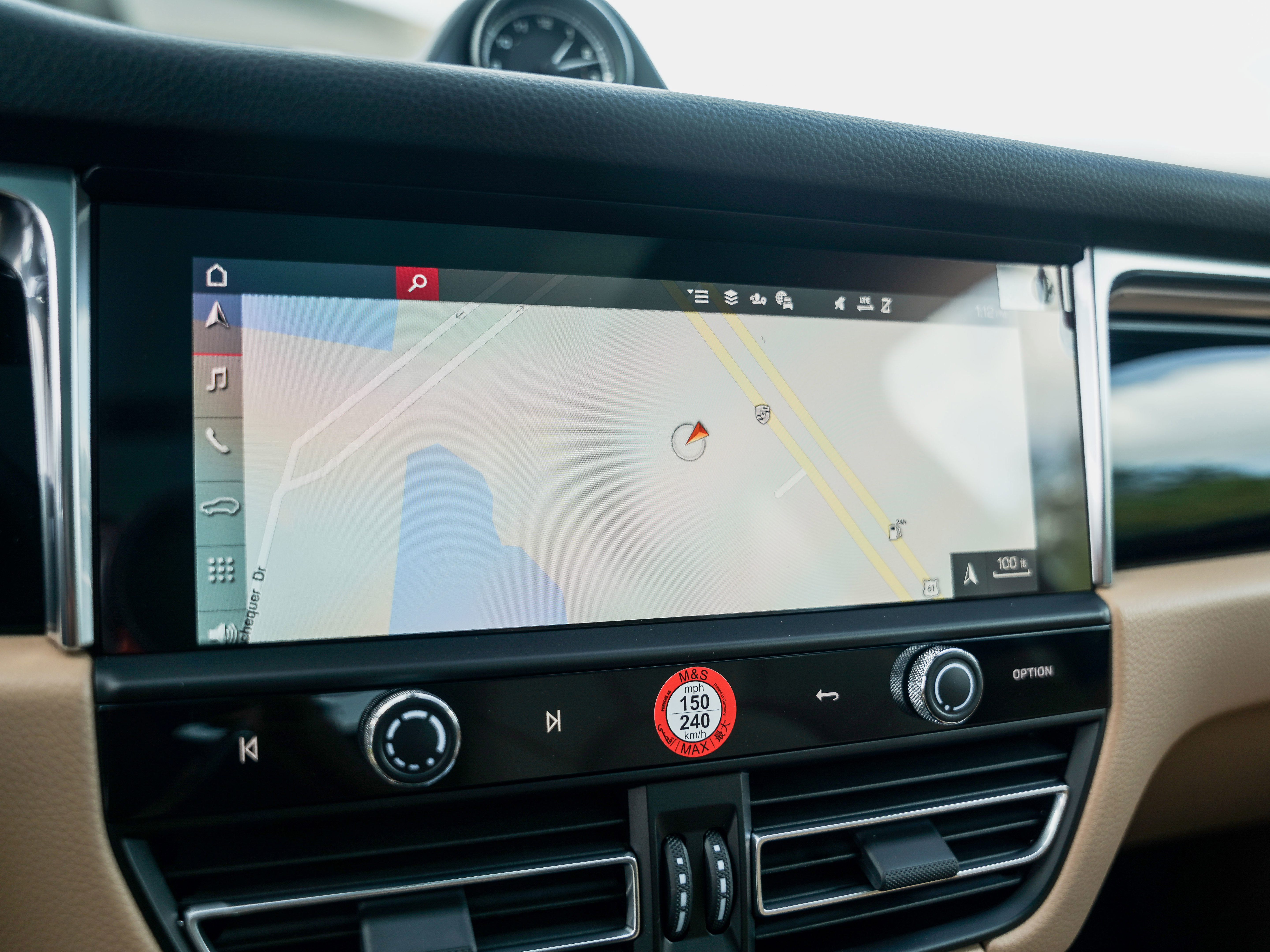 New 2026 Porsche Macan image 21