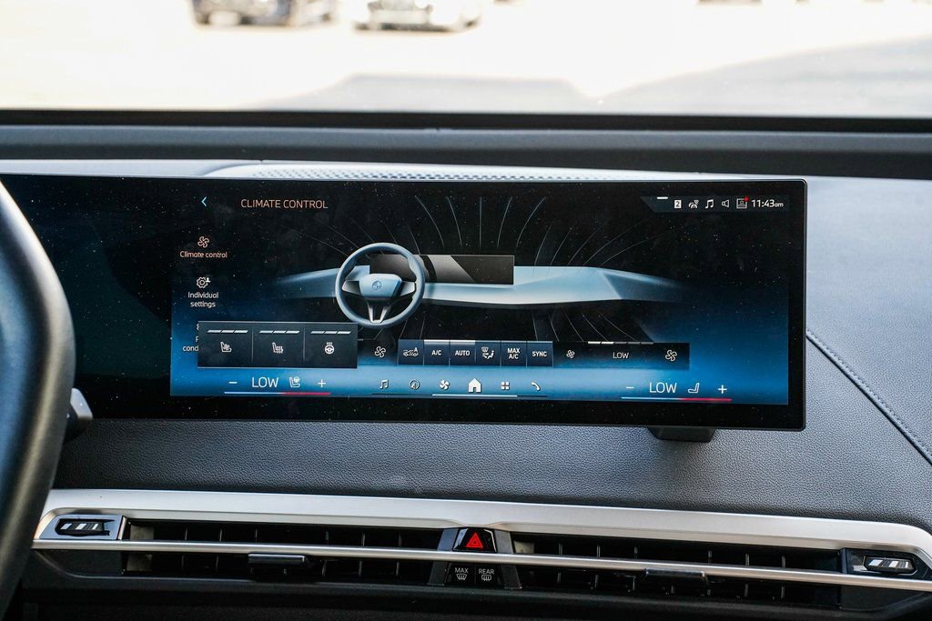 Used 2025 BMW iX xDrive50 image 13