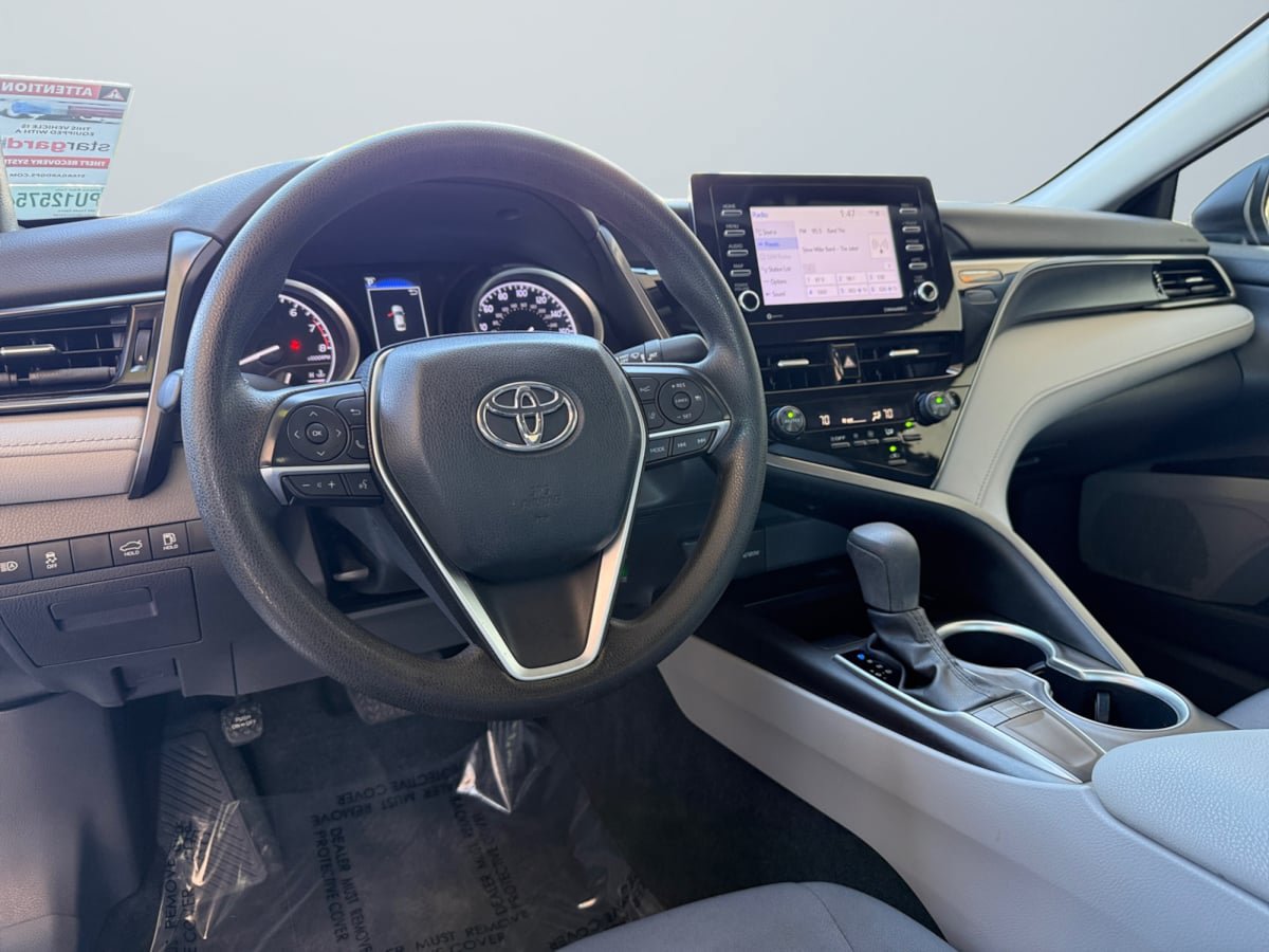 Used 2023 Toyota Camry LE FWD image 13