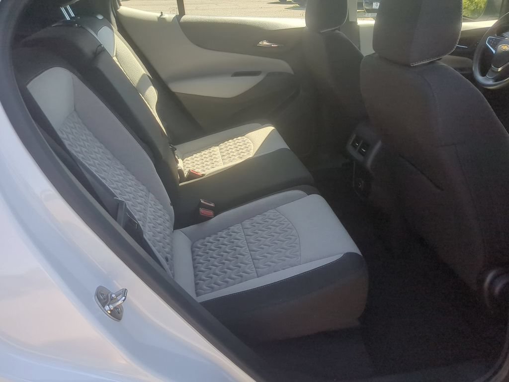 Used 2024 Chevrolet Equinox LS FWD image 27