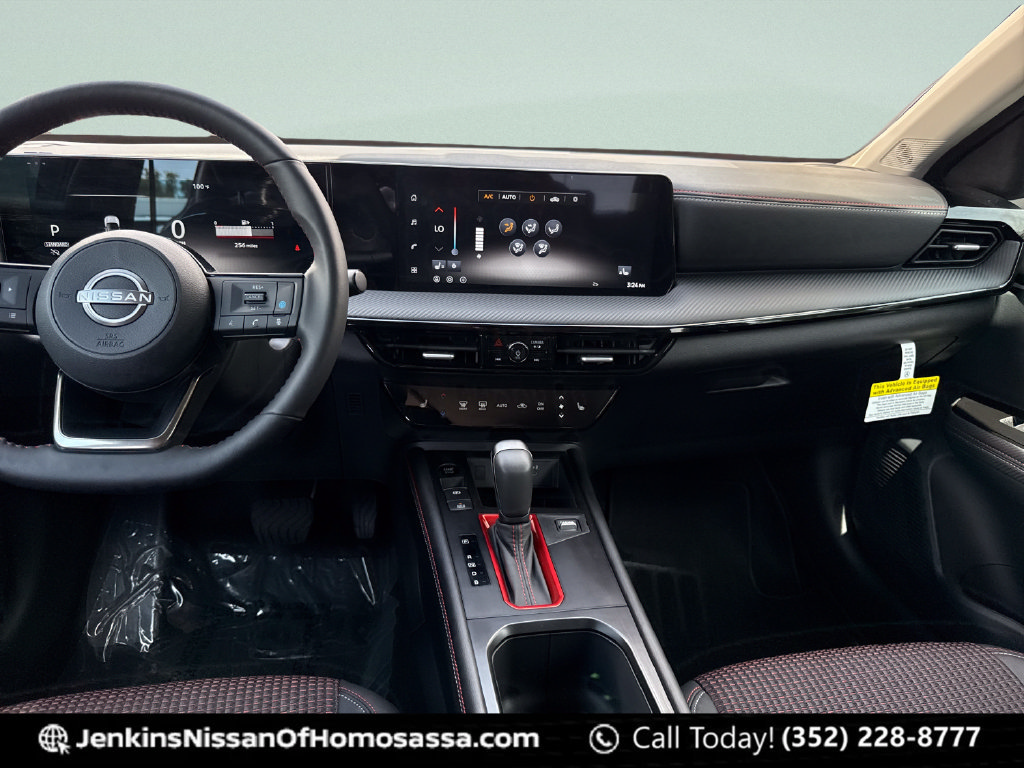 New 2026 Nissan Kicks SR w/ SR Premium Package FWD image 22