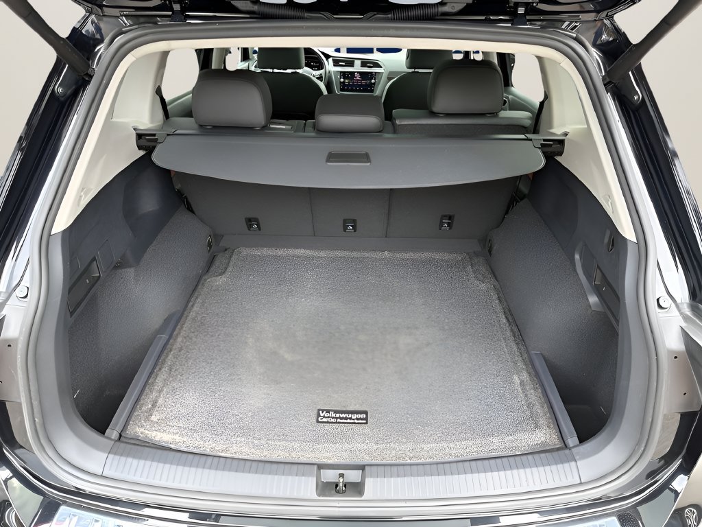 Used 2019 Volkswagen Tiguan SEL Premium AWD/4WD image 23