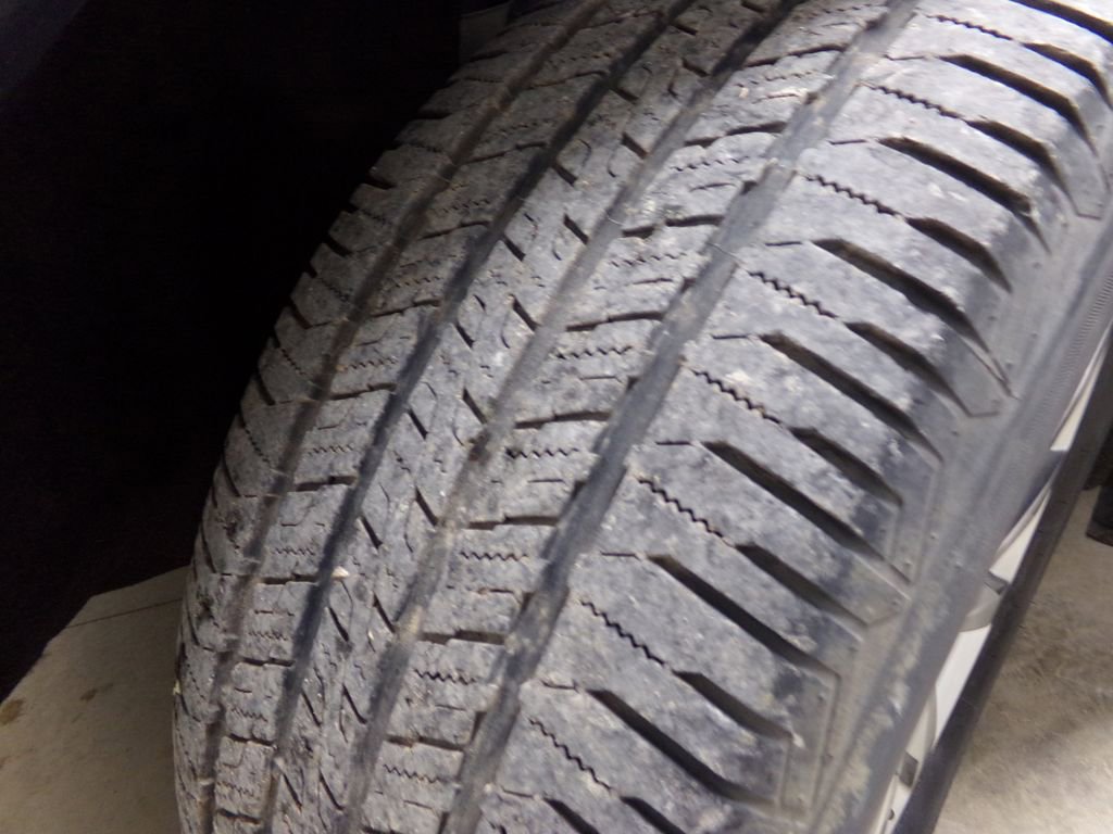 Used 2018 Dodge Durango SXT w/ 3rd Row Seating Group image 31