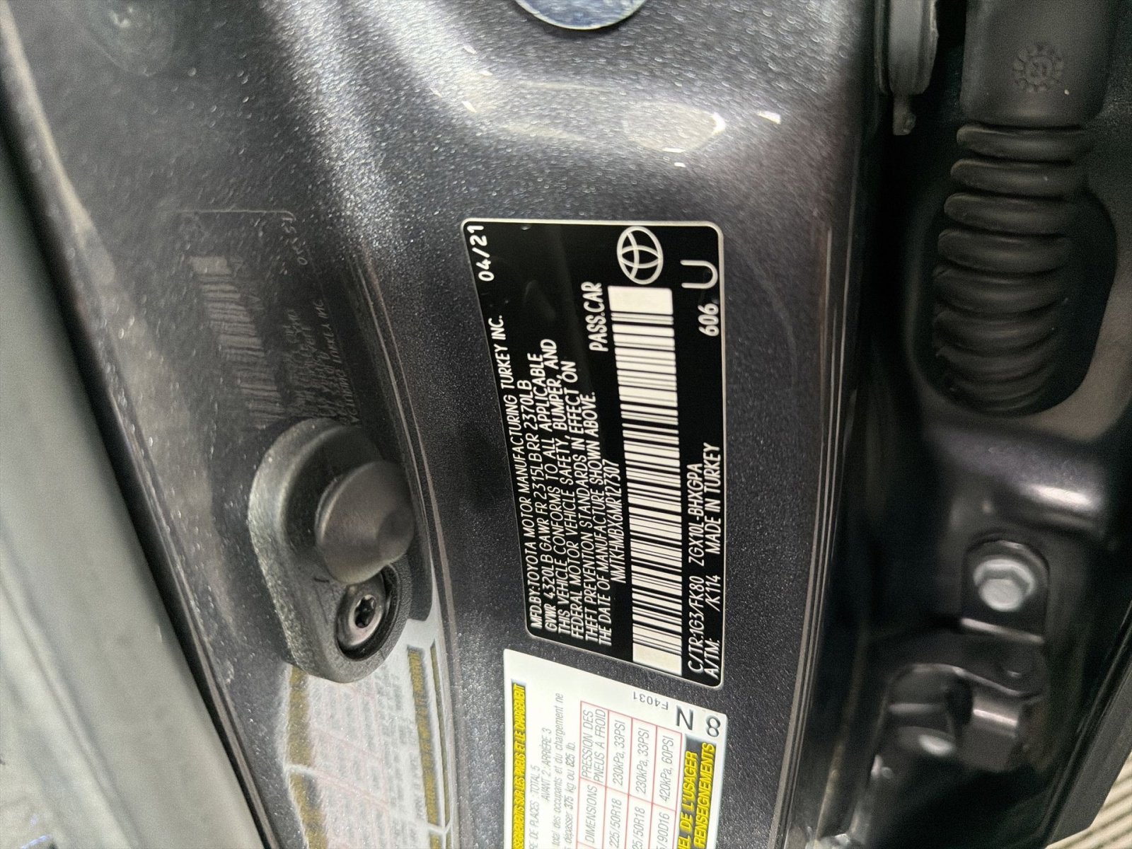 Used 2021 Toyota C-HR XLE image 27