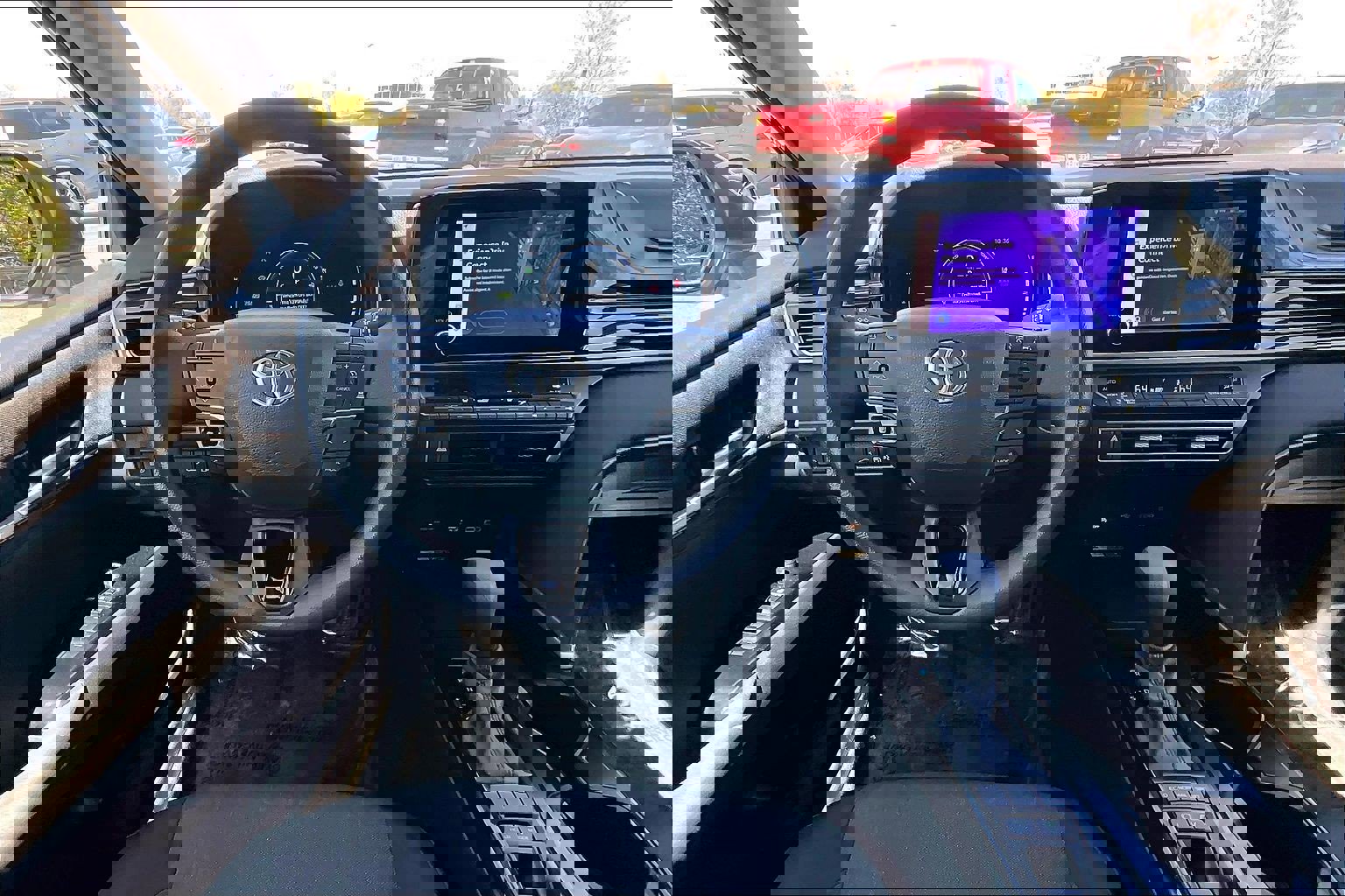 Used 2025 Toyota Camry LE FWD image 5