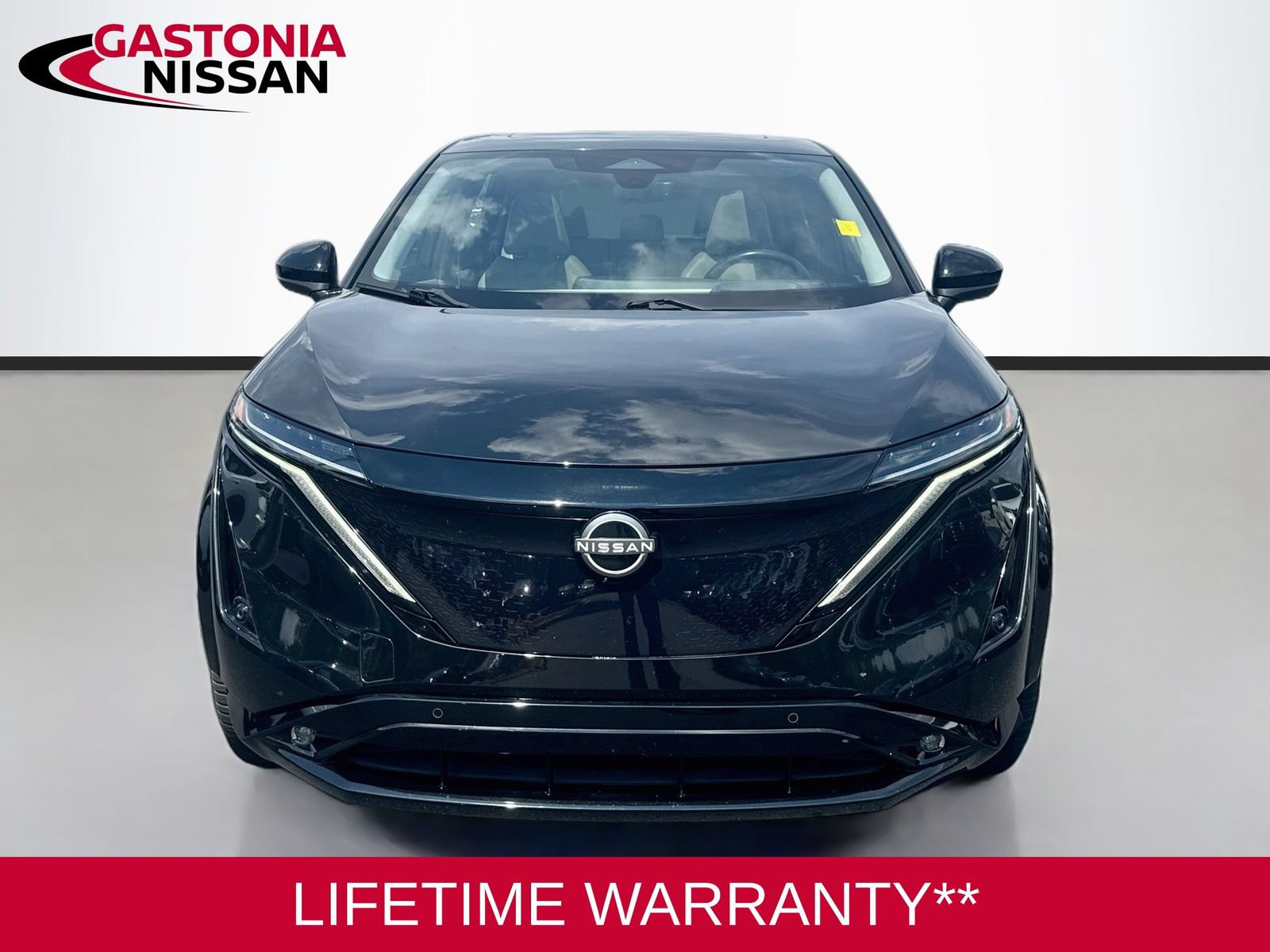 Used 2023 Nissan Ariya FWD video 2