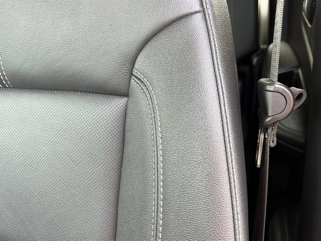 Used 2023 Chevrolet Blazer LT AWD/4WD image 13