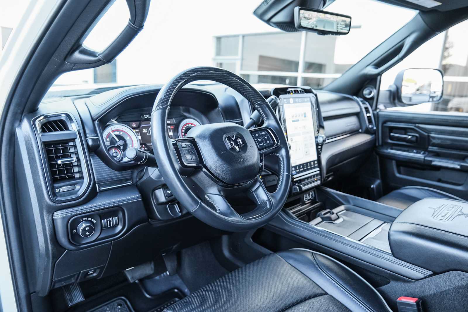 Used 2022 RAM 2500 Limited AWD/4WD image 24