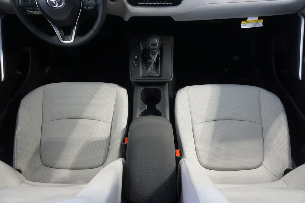New 2026 Toyota Corolla Cross LE AWD/4WD image 28