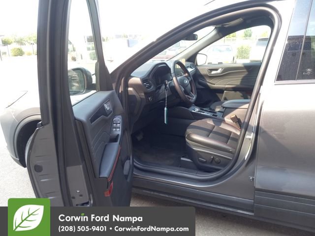 New 2025 Ford Escape ST-Line Elite w/ Tech Pack #1 image 9