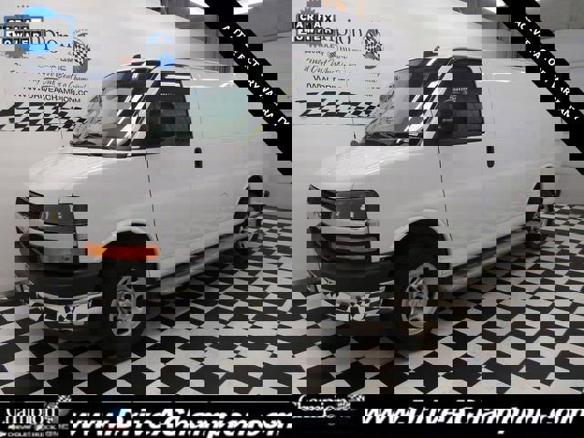 Used 2023 Chevrolet Express 2500 w/ Driver Convenience Package image 6