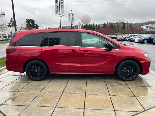 Used 2025 Honda Odyssey Sport-L image 4