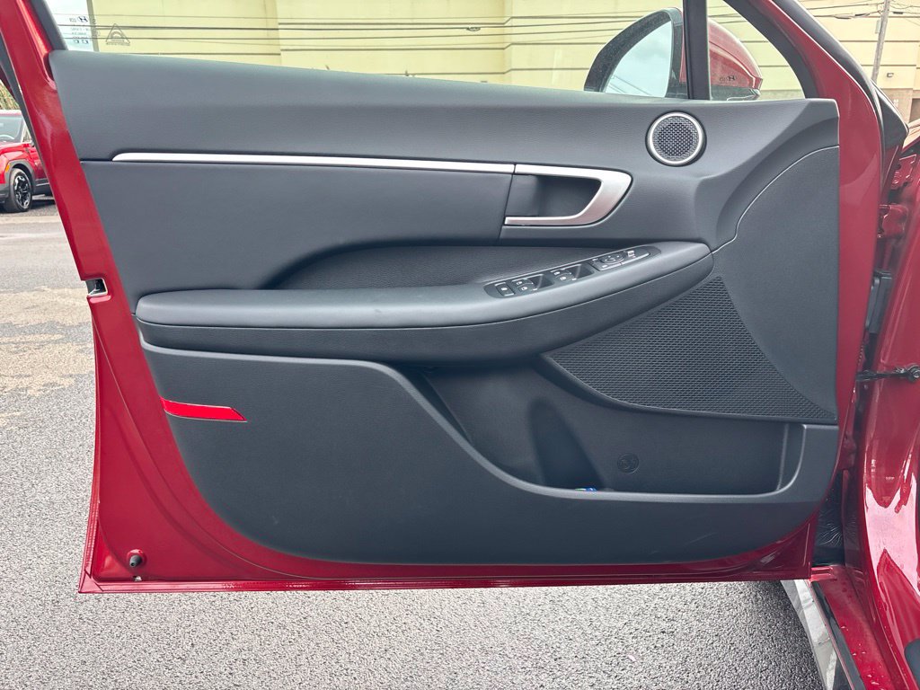New 2026 Hyundai Sonata SEL FWD image 13