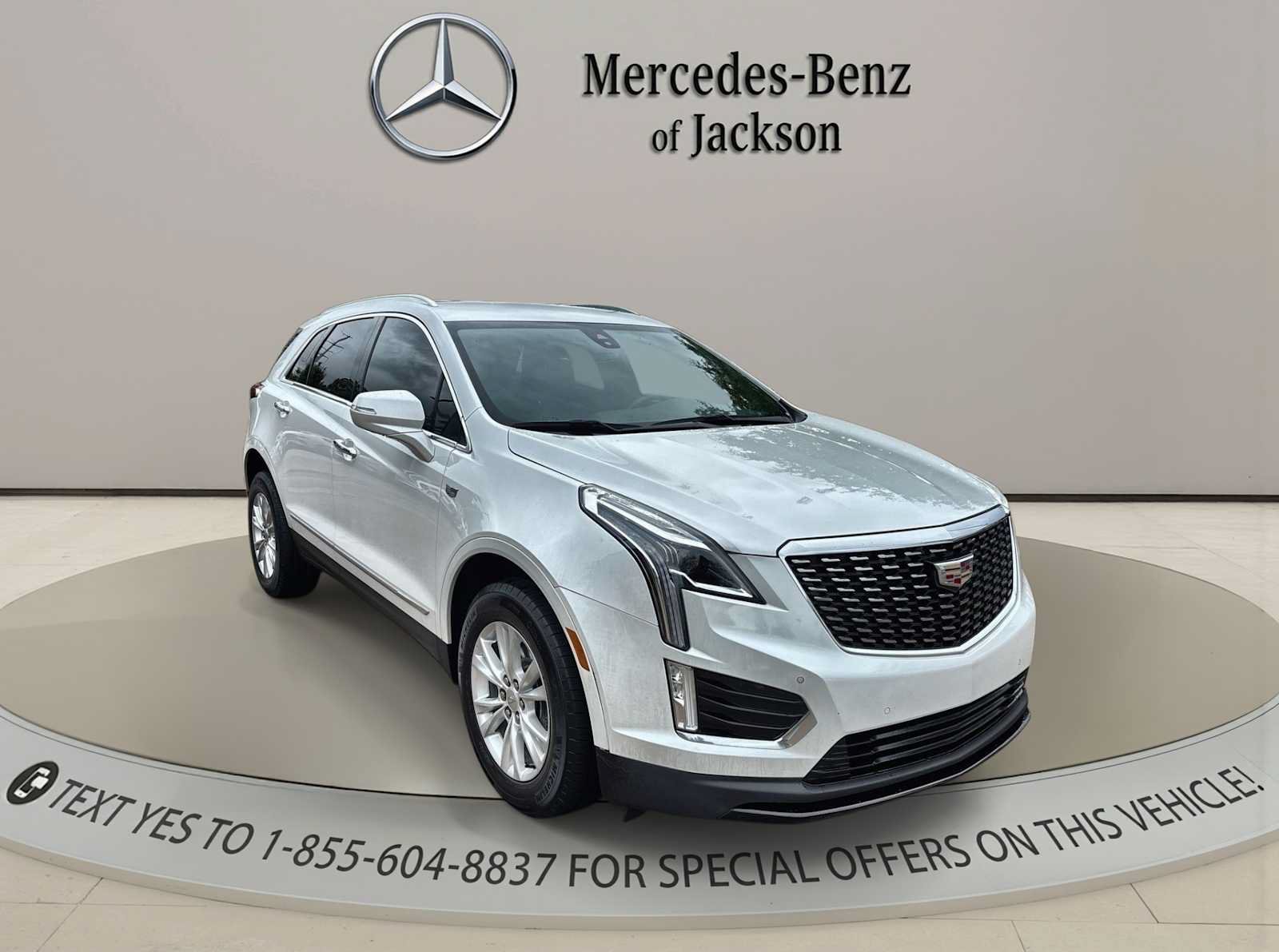 Used 2023 Cadillac XT5 Luxury FWD image 8
